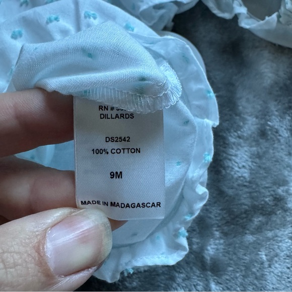 Edgehill Collection Baby Girls' Round Smocked Swiss Dot Romper 9M White Aqua NWT - Picture 7 of 7